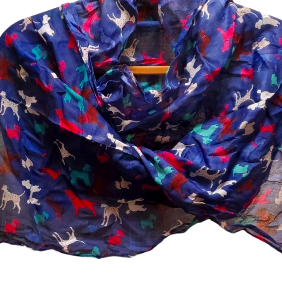 Tulchan Multi Dog Scarf 🐕 - Picture 3 of 5